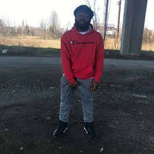 Meet your Posher, Sam